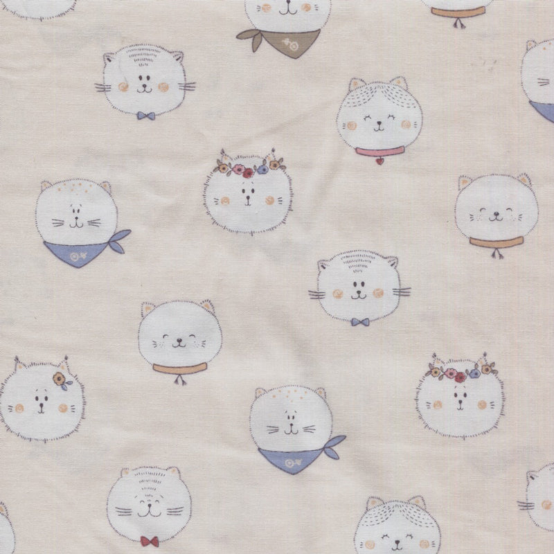 Kitten Fun- 1/2 yard- #1329D