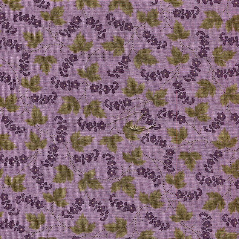 Iris Ivy - 1/2 yard - #1384L
